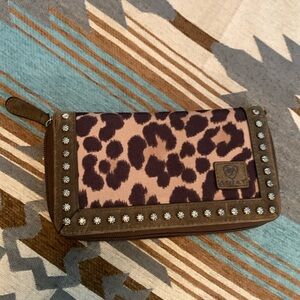 Ariat Leopard Print Wallet